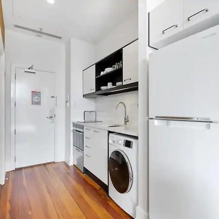 Lovely Bright Apartment With Balcony Pool And Gym Окленд Экстерьер фото